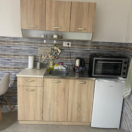 R&B Apartment City Center โอครีด ภายนอก รูปภาพ